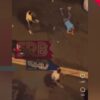 Până la urmă, răfuială stradală la Belgrad! Karlik Jones, acuzat că ar fi spart o sticlă în capul unui tânăr în fața unui club de noapte.