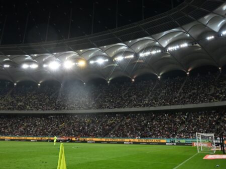 Iată o variantă alternativă a titlului:
Clasamentul asistențelor din Superligă: FCSB – Dinamo 3-1, doar pe locul trei