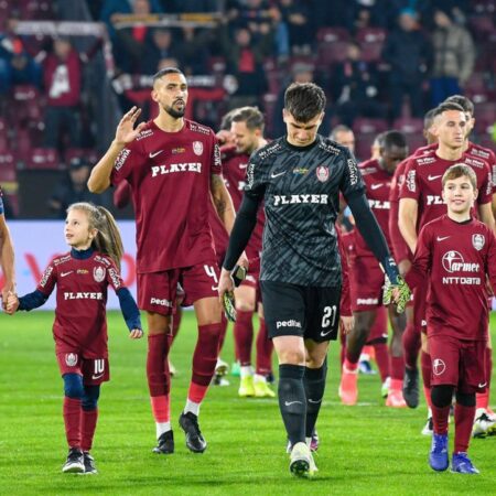 Dan Petrescu a luat o decizie! Primul jucător care va pleca în vară de la CFR Cluj