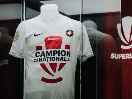 FCSB continua să-și înfrângă adversarele pentru al doilea an la rând. Caramavrov evidențiază avantajele noii și vechii campioane în fața rivalelor.
