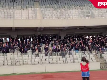 Fanii FCSB de la Cluj Arena sărbătoresc titlul câștigat de favoriți înainte de meciul cu U Cluj: „Salutați campioana”