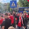 Fanii din Sibiu au ajuns la Arad pentru finala Cupei României și creează atmosferă în centrul orașului: „Să vină Cupa la Sibiu!”