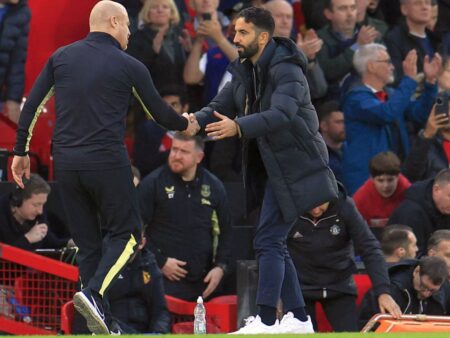 Sean Dyche nu-l consideră pe Ruben Amorim potrivit și sugerează un alt antrenor pentru Manchester United.