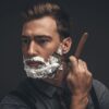 Iată o variantă a titlului: 

„Cum să te bărbierești corect cu un brici: 5 sfaturi și recomandări utile (P)”