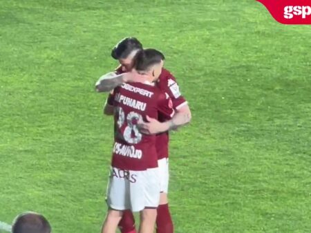 Cristi Săpunaru, ultimele momente în Giulești. Căpitanul Rapidului, înlocuit în minutul 50 al duelului cu CFR Cluj.