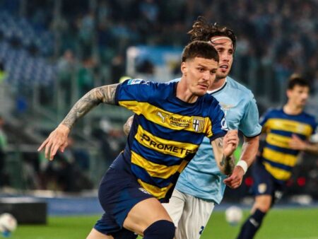 Italienii cred cu tărie: Dennis Man părăsește Parma: „Salvare și rămas bun!”