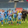 Universitatea Craiova – Dinamo 2-1. Oltenii petrec alături de fani la finalul ultimului meci din sezon.