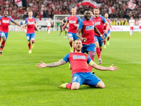 Transferul la FCSB îi oferă lui Denis Alibec ocazia de a deveni unici în istoria fotbalului românesc! » Ce trebuie să realizeze la campioană