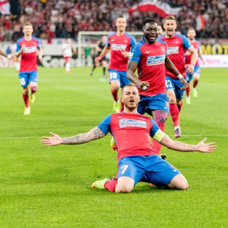 Transferul la FCSB îi oferă lui Denis Alibec ocazia de a deveni unici în istoria fotbalului românesc! » Ce trebuie să realizeze la campioană