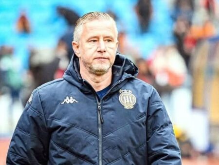 Laurențiu Reghecampf, gata de întoarcere! Clubul oferă un contract de 1,4 milioane de dolari.