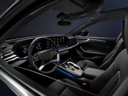 Noua mașină de lux a ajuns în România! Este mai accesibilă decât BMW și Mercedes.