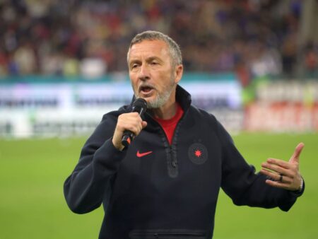 Ce s-a întâmplat în pauza petrecerii de titlu a FCSB-ului