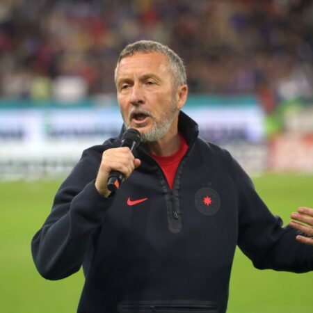 Ce s-a întâmplat în pauza petrecerii de titlu a FCSB-ului