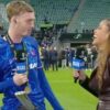 Cole Palmer, cu trofeul în pantaloni după finala Conference League. Reacția reporterei: „Curios…”