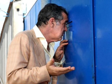 Culmea zgârceniei? Tactica surprinzătoare a miliardarului Gigi Becali pentru a economisi bani: „Râde și nevastă-mea”