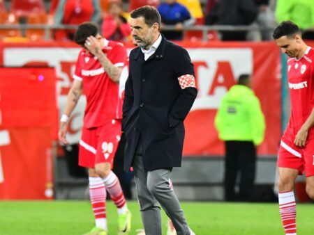 Fanii lui Dinamo, mesaj special pentru Željko Kopic: Ce au adus pe Arena Națională