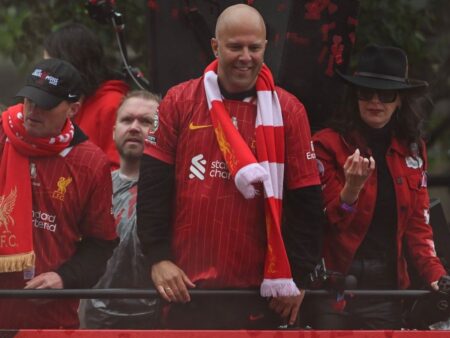 Agitație la Liverpool! Transformări la „plecări” și „sosiri”! » Managerul Arne Slot redefinește echipa
