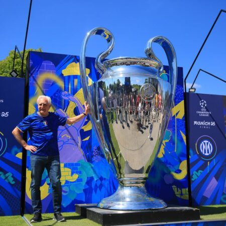Unde este fabricat trofeul Ligii Campionilor » Cât timp durează procesul de producție și cum se realizează „Urecheata”!