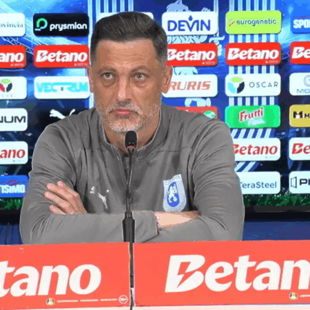 Întrebarea care l-a șocat pe Mirel Rădoi la conferință: „Lucrez eu pentru FCSB?!”