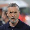 „Unii se trezesc vorbind! Povestește despre ciudățenii”