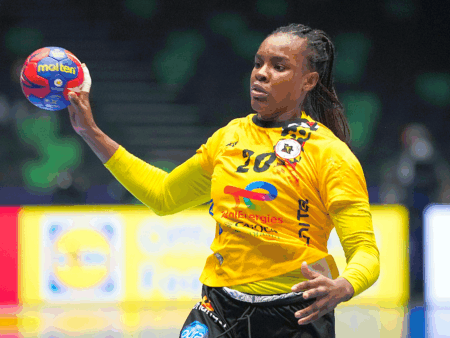 Rapid a achiziționat o jucătoare angoleză din campionatul francez! Eliza Buceschi ar putea părăsi Rapid.