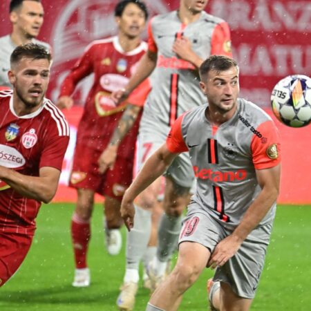 Cei 6 exilați de la FCSB au fost recompensați cu medalii » Unul dintre ei a retrogradat