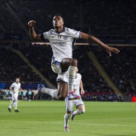 Olandezul zburător în finala Ligii » Denzel Dumfries, fără contribuții la goluri până în semifinale, a influențat cinci din cele șapte reușite interiste în „dubla” cu Barcelona!