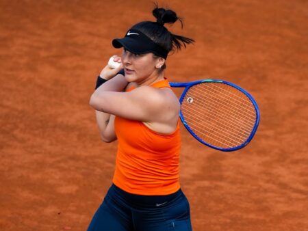 Momente pline de emoție pentru Bianca Andreescu la Roma: S-a calificat în „optimi” și a făcut zeci de selfie-uri cu fanii.