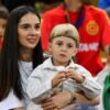 Imaginile serii la FCSB – Dinamo » Emoțiile lui Florin Tănase pe stadion! Cum a fost surprins micuțul Zian alături de soția sa, Medeea.