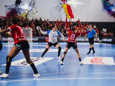CSM București și Gloria Bistrița, pregătite pentru al 6-lea duel al sezonului: finala Cupei României
