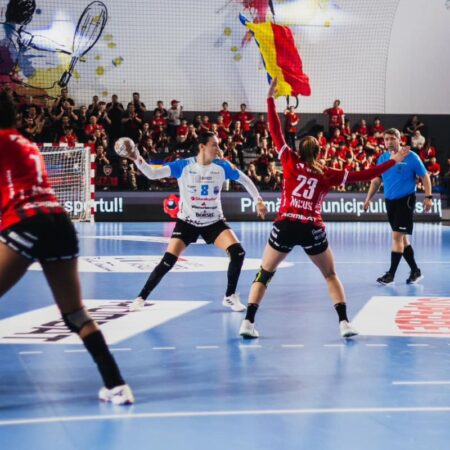 CSM București și Gloria Bistrița, pregătite pentru al 6-lea duel al sezonului: finala Cupei României