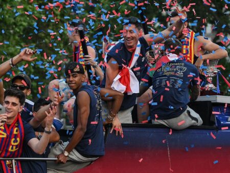 Barcelona a sărbătorit cu fast titlul din LaLiga » Fotografii de la petrecerea catalanilor