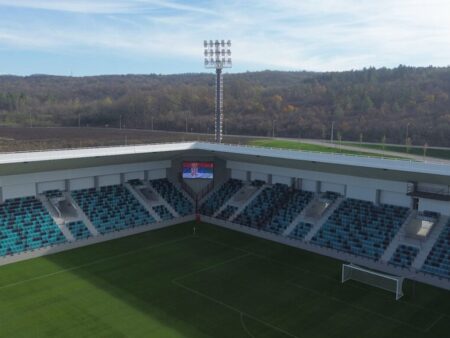 Stadionul din pădure, realizat cu 30 de milioane de euro, va găzdui primul său meci important! Echipa locală nu a jucat niciodată în prima ligă.