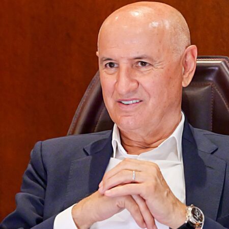George Copos, interviu de excepție: „Mircea Lucescu era decis să se întoarcă la Rapid, dar aceasta a fost obstacolul” + Magazinele „Samsung” pentru arbitri și eroarea majoră din Giulești: „Îi cer scuze!”