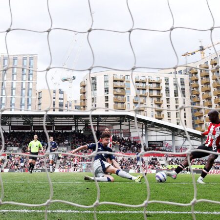 Thriller în Premier League: 7 goluri la Brentford