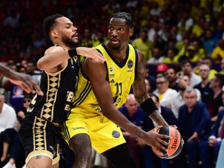 Fenerbahce, campioana Euroligii pentru a doua oară în istoria clubului » Turcii au învins Monaco în finala de la Abu Dhabi