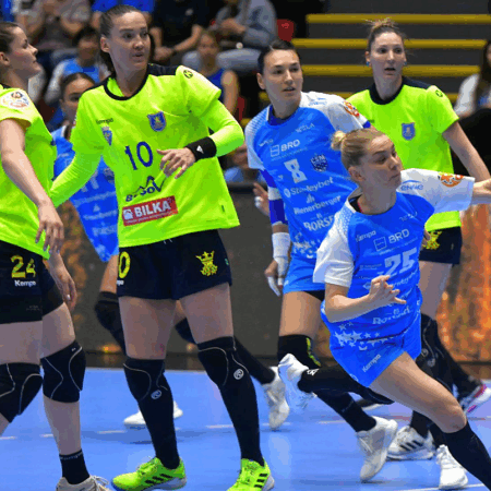Liga Florilor intră în „cupele europene”! » Corona Brașov decide astăzi în care competiție europeană va participa.
