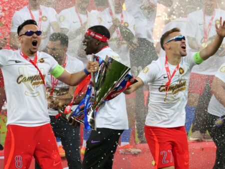 „Rangers ar putea să nu fi spus ultimul cuvânt în privința românilor”