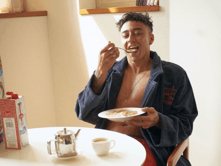 Jesse Lingard și-a surprins fanii cu noul său look » Cât de des trebuie să se tundă în Coreea de Sud