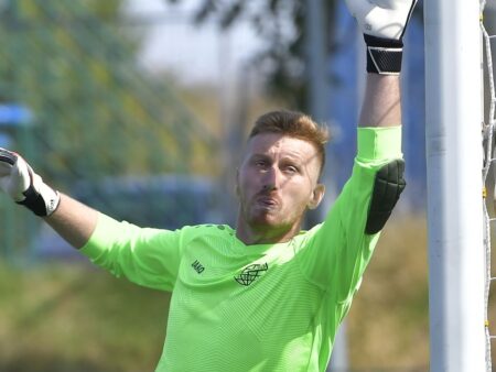 Gavrilaș, vedeta de la Iași! Portarul lui Metaloglobus, după apărarea penalty-ului cu Poli: „Ar fi o mare surpriză”