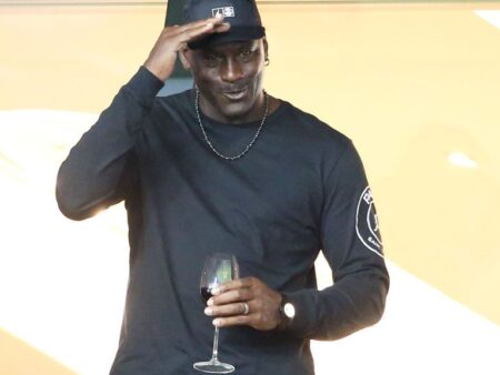 Triumful PSG în Liga Campionilor îi aduce lui Michael Jordan o avalanșă de bani!