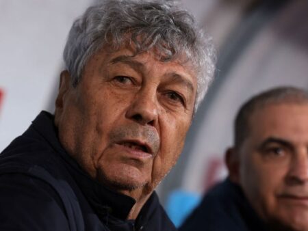 Românii au dus-o în Serie B, românii au promovat-o! Pisa a fost ultima dată în Serie A cu Mircea Lucescu pe banca tehnică.