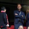 Arne Slot și-a amintit de Jurgen Klopp! Gestul antrenorului de la Liverpool la ceremonia de decernare a titlului în Premier League