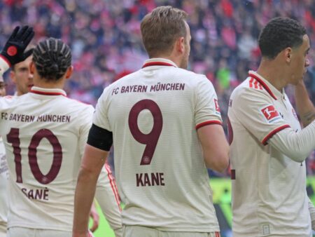 Bayern Munchen i-a oferit un contract, dar superstarul a refuzat.