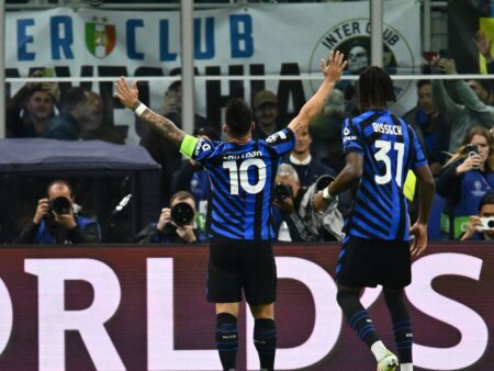 Gestul fanilor lui Inter după golul marcat împotriva Barcelonei în returul semifinalei UCL