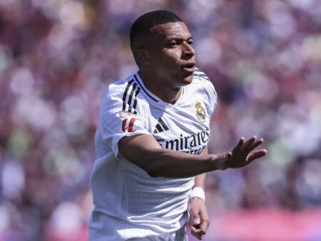 Kylian Mbappé face istorie! Recordul absolut stabilit de francez după „dubla” împotriva Barcelonei