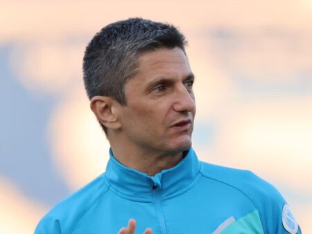 Îl îmbracă în aur pe Lucescu: Al-Hilal îl readuce pe Răzvan cu un contract uriaș. Arabii au dezvăluit cifrele.