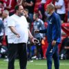Scenă șocantă în Premier League: patronul a pătruns pe teren și l-a certat pe antrenor: „Ieși afară! / Comportament scandalos”