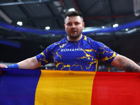 Mai bine îți tai un braț decât să lipsești de la antrenament: Sportivul care a adus România pe locul 1 își amintește de relația cu un mare antrenor