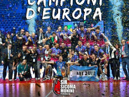 Așa se obține trofeul Champions League! 15 jucători și 17 antrenori și specialiști în staff.